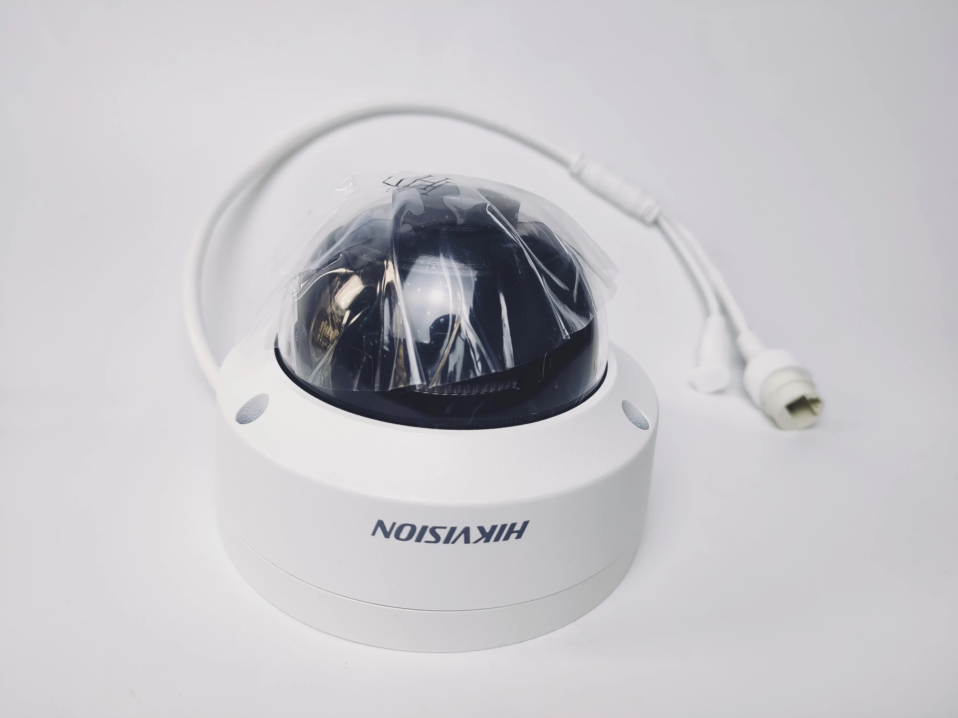 Hikvision 4MP Dome-Kamera DS-2CD2143G2-I mit AcuSense & PoE